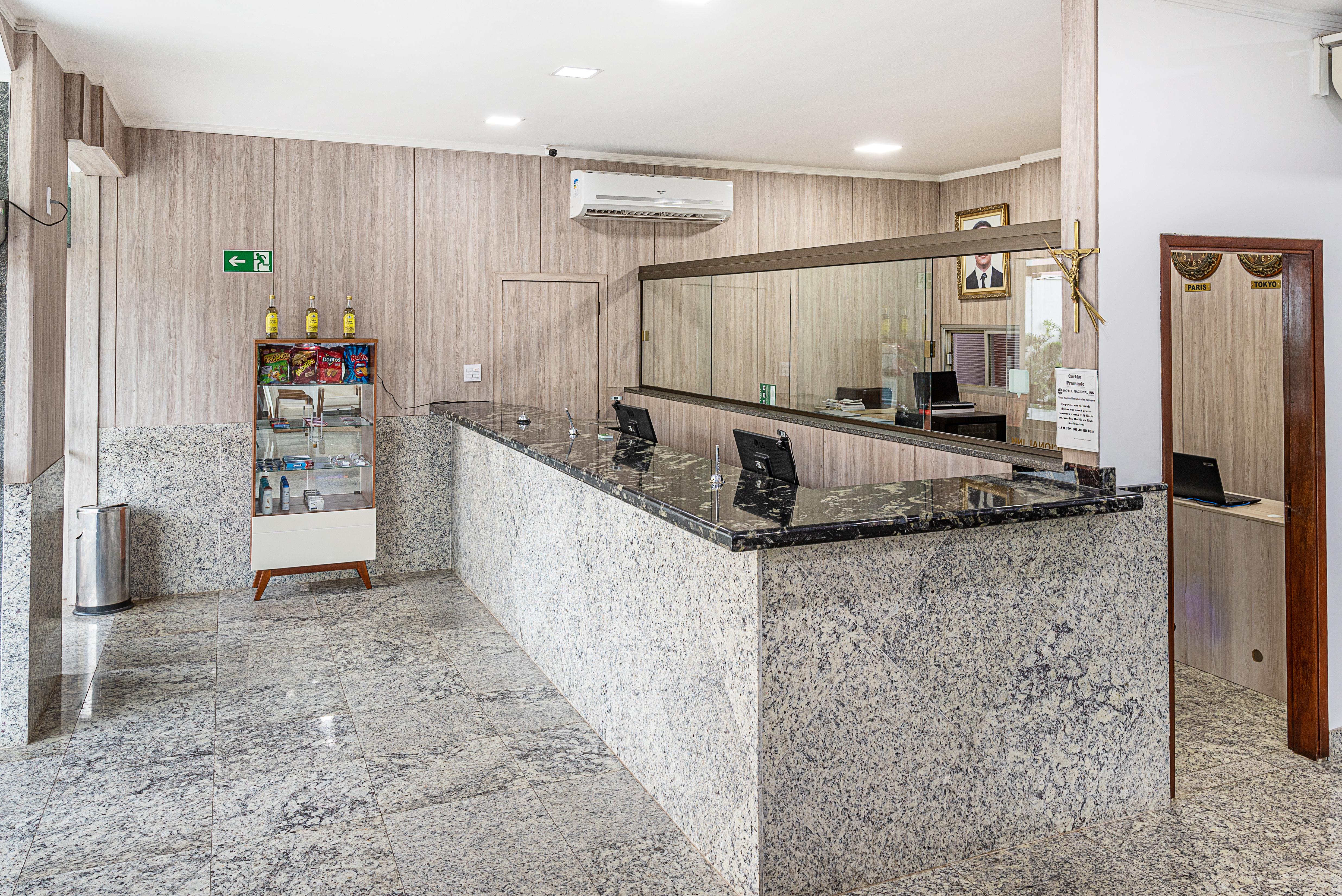 Hotel Nacional Inn לימריה מראה חיצוני תמונה