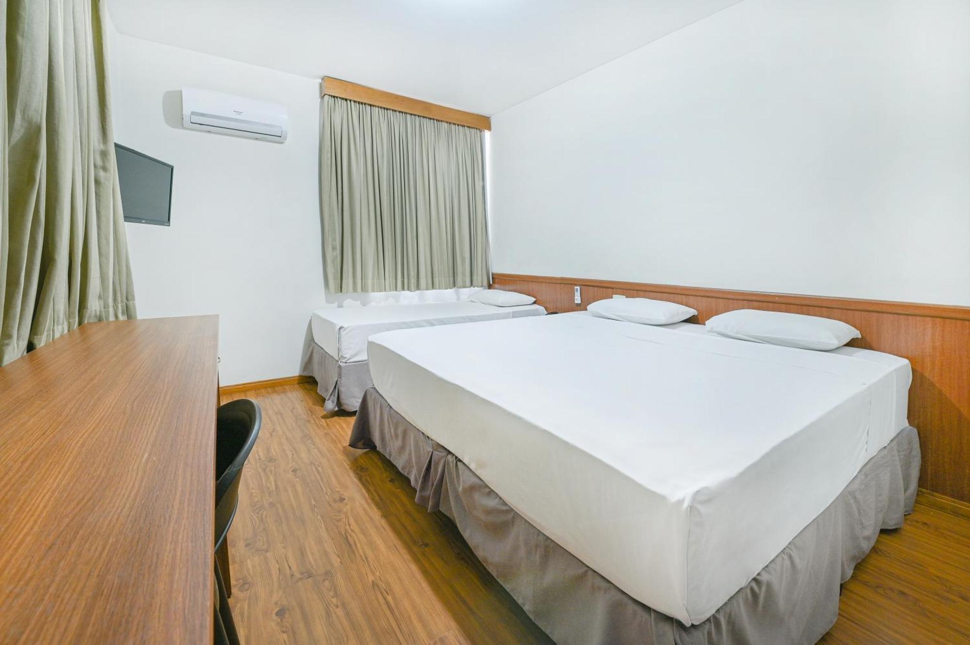 Hotel Nacional Inn לימריה מראה חיצוני תמונה