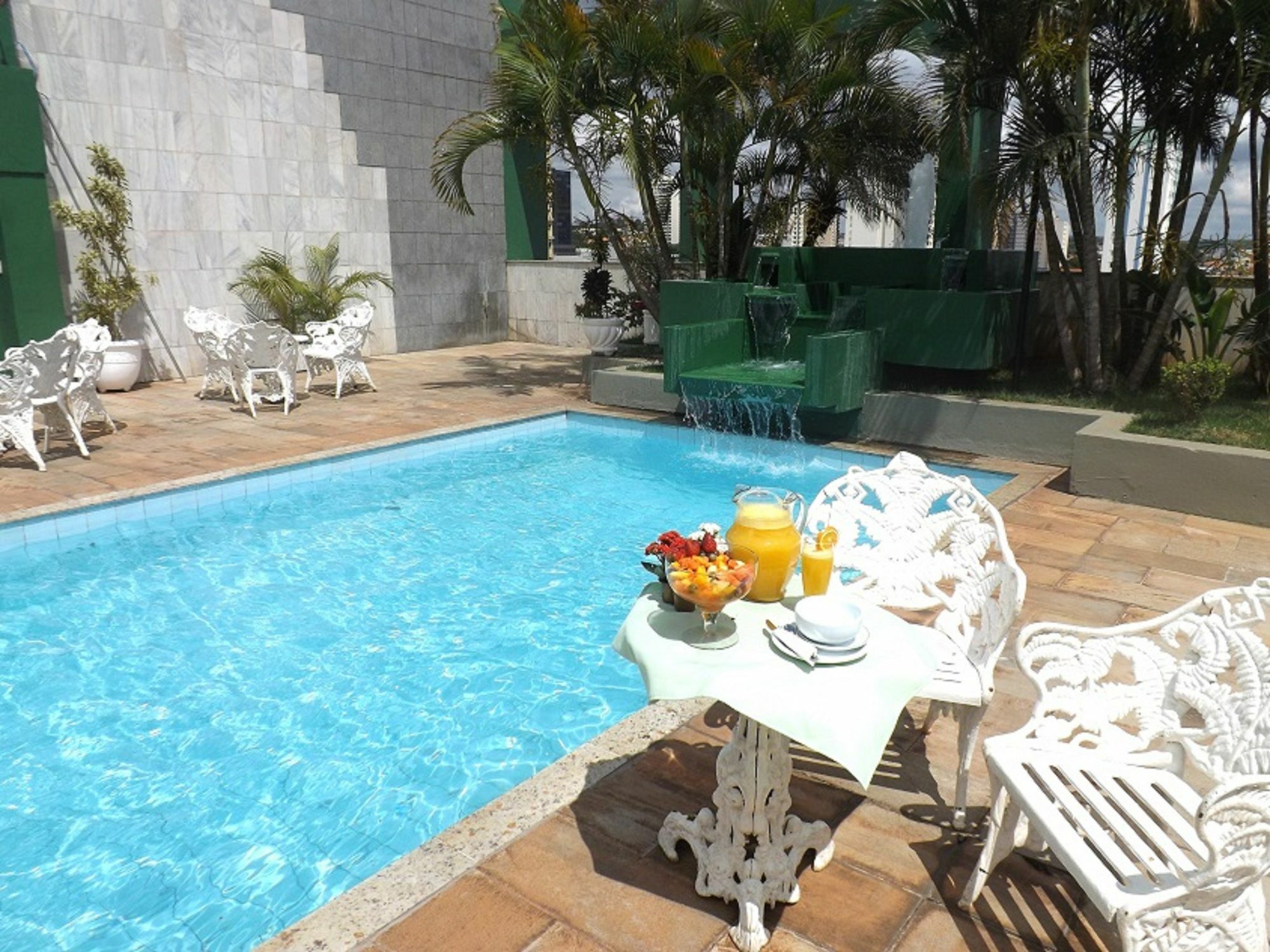 Hotel Nacional Inn לימריה מראה חיצוני תמונה